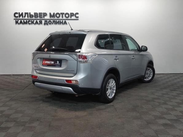 Mitsubishi Outlander III Рестайлинг с пробегом 2014 года, цена 1 545 000 рублей, 138000 км, внедорожник, Автокод Объявления