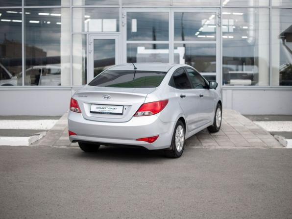 Hyundai Solaris I Рестайлинг с пробегом 2016 года, цена 1 030 000 рублей, 163198 км, седан, Автокод Объявления