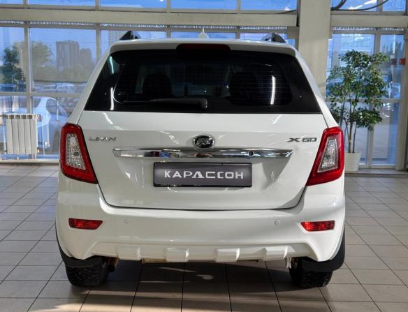 Lifan X60 I Рестайлинг с пробегом 2015 года, цена 625 000 рублей, 111042 км, внедорожник, Автокод Объявления