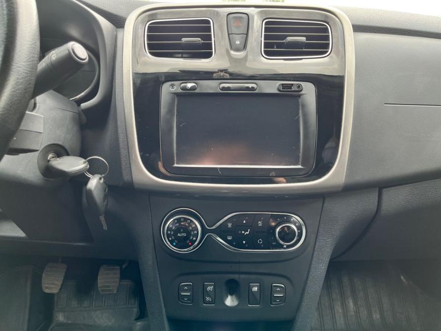 Renault Sandero II Великие Луки  - изображение 17