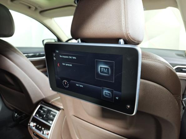 BMW 7 серии VI (G11/G12) с пробегом 2018 года, цена 3 249 000 рублей, 190572 км, седан, Автокод Объявления