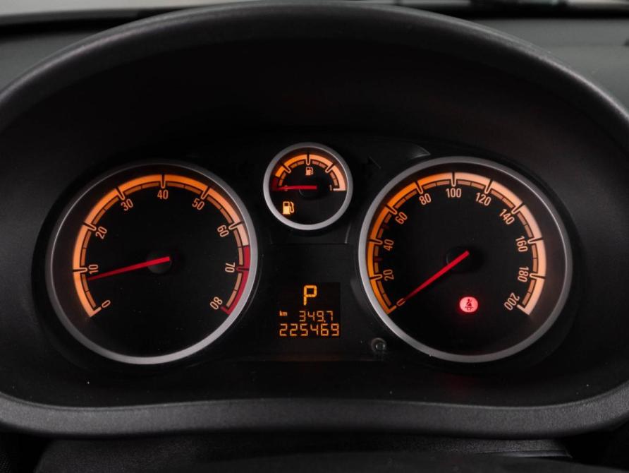 Opel Corsa D Рестайлинг II Тюмень  - изображение 13