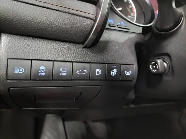 Toyota Camry VIII (XV70) с пробегом 2018 года, цена 2 930 000 рублей, 108702 км, седан, Автокод Объявления