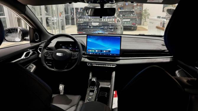 Новый Geely Coolray I Рестайлинг 2 2026 года, цена 2 774 990 рублей, внедорожник, Автокод Объявления
