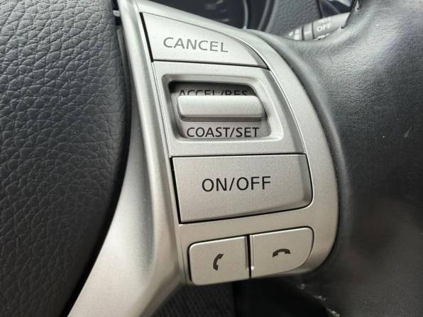 Nissan Qashqai II с пробегом 2014 года, цена 1 345 000 рублей, 100598 км, внедорожник, Автокод Объявления