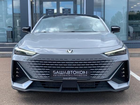 Changan UNI-V I с пробегом 2023 года, цена 2 470 000 рублей, 3031 км, лифтбек, Автокод Объявления