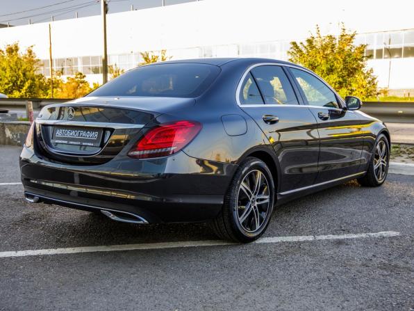 Mercedes-Benz C-Класс IV (W205) Рестайлинг с пробегом 2019 года, цена 2 798 000 рублей, 88534 км, седан, Автокод Объявления