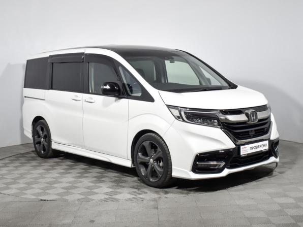 Honda Stepwgn V Рестайлинг с пробегом 2018 года, цена 2 957 500 рублей, 86000 км, минивэн, Автокод Объявления