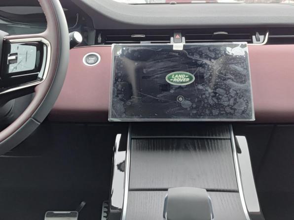 Land Rover Range Rover Evoque II Рестайлинг с пробегом 2025 года, цена 5 999 000 рублей, 68 км, внедорожник, Автокод Объявления
