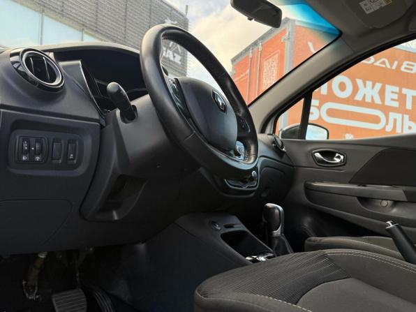 Renault Kaptur I с пробегом 2019 года, цена 1 200 000 рублей, 105000 км, внедорожник, Автокод Объявления