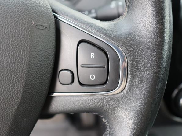 Renault Kaptur I с пробегом 2017 года, цена 1 230 000 рублей, 108970 км, внедорожник, Автокод Объявления