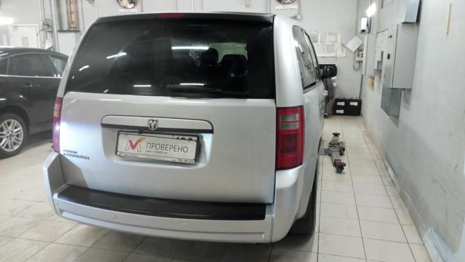 Dodge Caravan V с пробегом 2008 года, цена 899 000 рублей, 169482 км, минивэн, Автокод Объявления