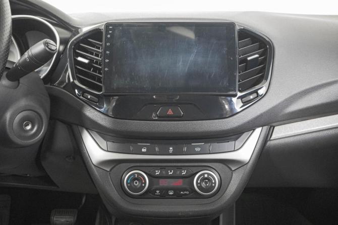 Lada (ВАЗ) Vesta I с пробегом 2019 года, цена 1 079 000 рублей, 109500 км, седан, Автокод Объявления