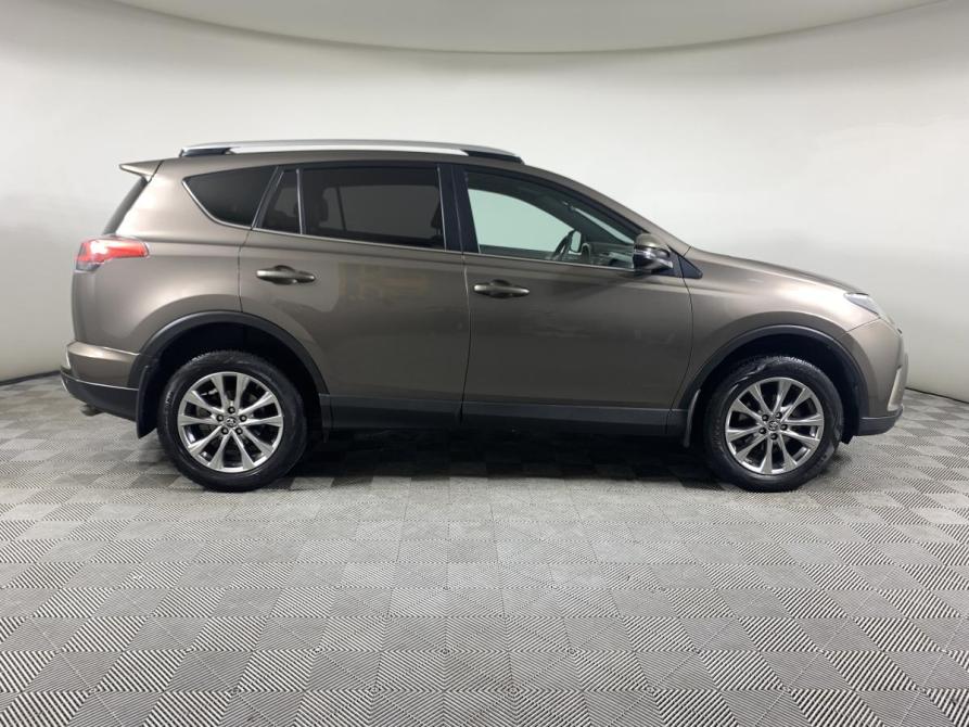 Toyota RAV4 IV (XA40) Рестайлинг Москва  - изображение 4