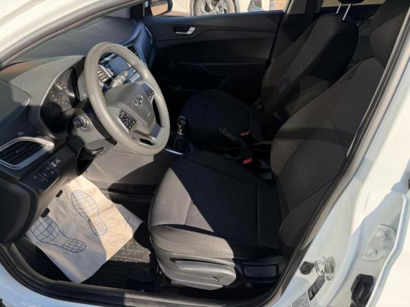 Hyundai Solaris II Рестайлинг с пробегом 2020 года, цена 990 000 рублей, 199815 км, седан, Автокод Объявления