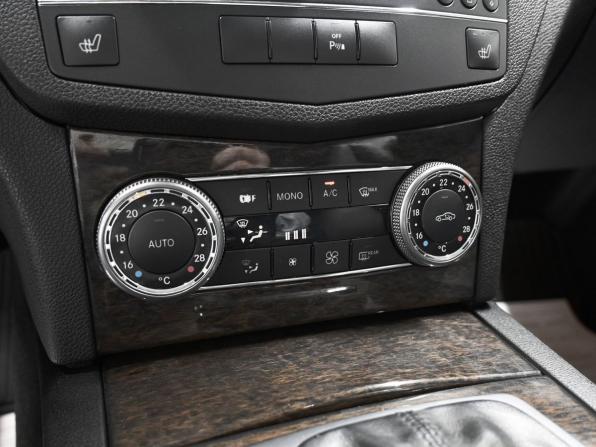 Mercedes-Benz C-Класс III (W204) с пробегом 2007 года, цена 845 000 рублей, 215423 км, седан, Автокод Объявления