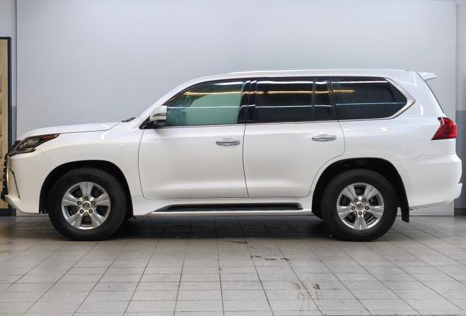 Lexus LX III Рестайлинг 2 с пробегом 2016 года, цена 6 500 000 рублей, 100762 км, внедорожник, Автокод Объявления