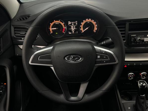 Lada (ВАЗ) Vesta I Рестайлинг (NG) с пробегом 2024 года, цена 1 600 000 рублей, 21076 км, универсал, Автокод Объявления