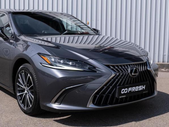 Lexus ES VII Рестайлинг с пробегом 2021 года, цена 4 449 000 рублей, 83201 км, седан, Автокод Объявления