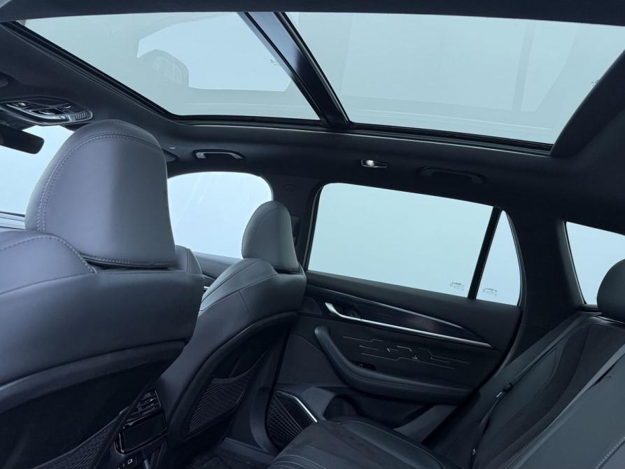 Geely Monjaro I Москва  - изображение 14