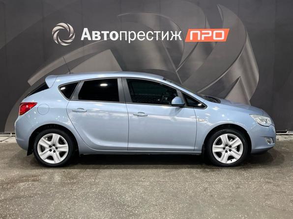 Opel Astra J с пробегом 2011 года, цена 529 000 рублей, 143118 км, хэтчбек, Автокод Объявления