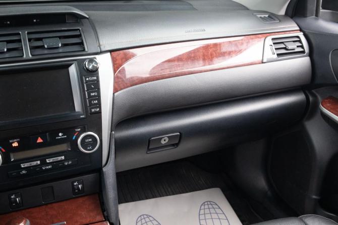 Toyota Camry VII (XV50) с пробегом 2013 года, цена 1 599 000 рублей, 229500 км, седан, Автокод Объявления