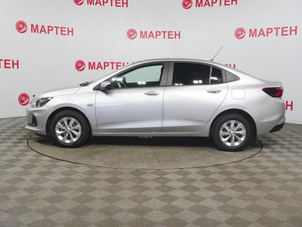 Chevrolet Onix II с пробегом 2023 года, цена 1 579 000 рублей, 26029 км, седан, Автокод Объявления