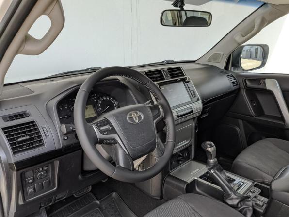 Toyota Land Cruiser Prado 150 Series Рестайлинг 2 с пробегом 2018 года, цена 3 500 000 рублей, 207302 км, внедорожник, Автокод Объявления