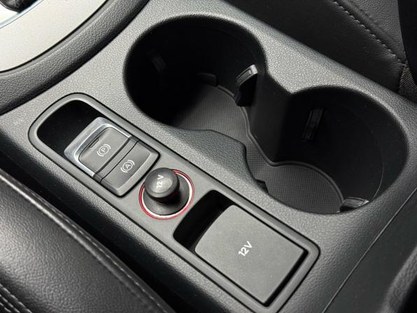 Audi Q3 I (8U) с пробегом 2012 года, цена 1 599 000 рублей, 192000 км, внедорожник, Автокод Объявления