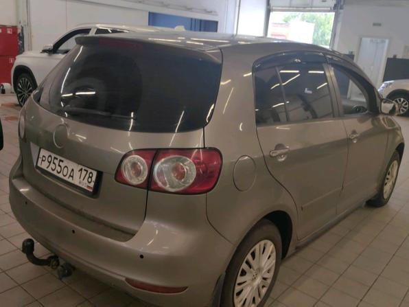 Volkswagen Golf Plus II с пробегом 2012 года, цена 569 000 рублей, 180000 км, хэтчбек, Автокод Объявления