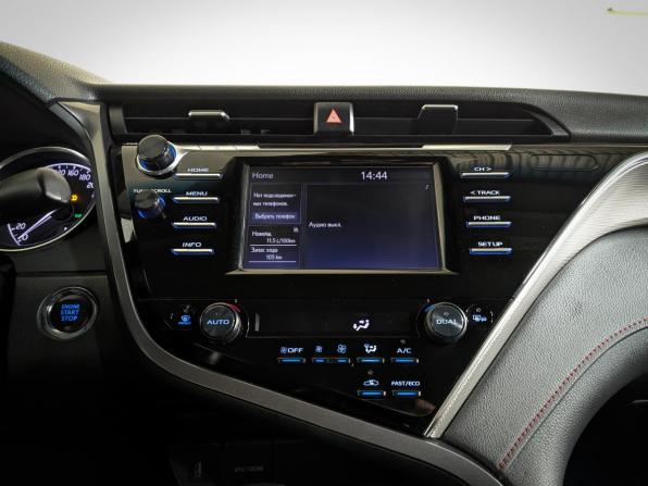 Toyota Camry VIII (XV70) с пробегом 2020 года, цена 2 440 000 рублей, 144000 км, седан, Автокод Объявления