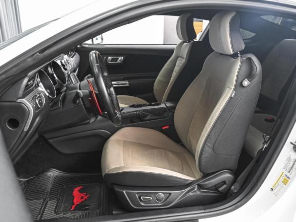 Ford Mustang VI с пробегом 2017 года, цена 3 069 000 рублей, 105539 км, купе, Автокод Объявления