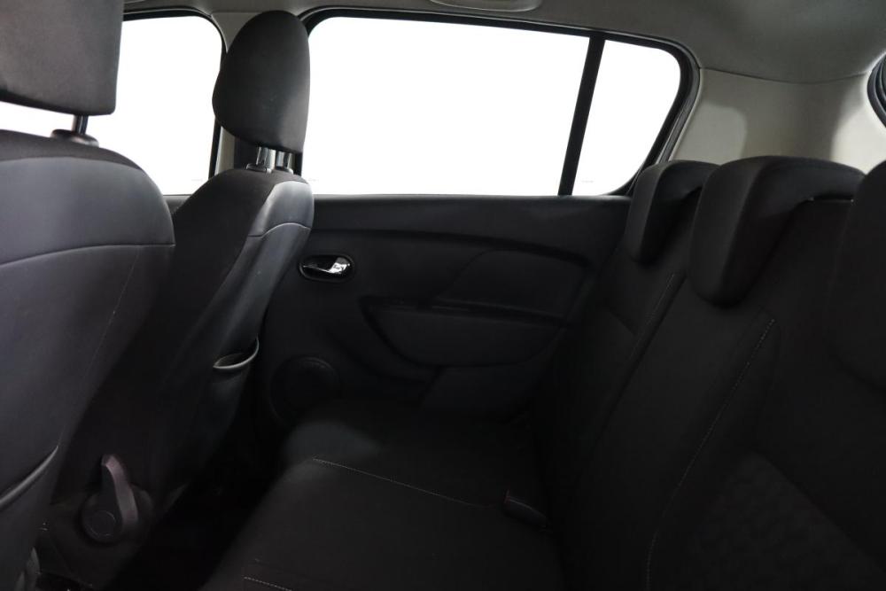 Renault Sandero II Санкт-Петербург  - изображение 13