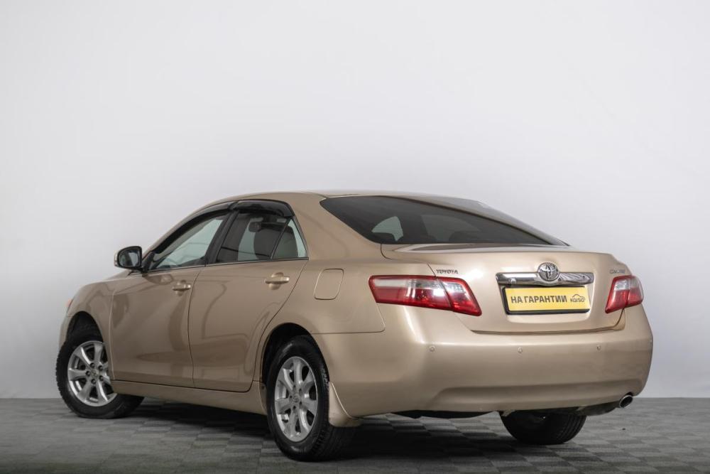 Toyota Camry VI (XV40) Рестайлинг Томск  - изображение 6