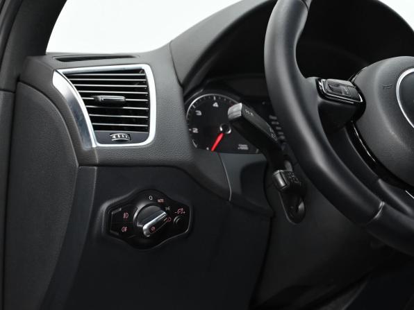 Audi Q5 I (8R) Рестайлинг с пробегом 2013 года, цена 1 699 000 рублей, 256000 км, внедорожник, Автокод Объявления