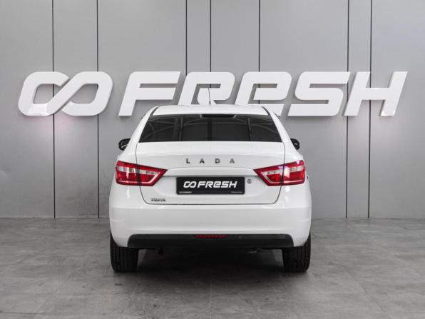 Lada (ВАЗ) Vesta I с пробегом 2017 года, цена 699 000 рублей, 183356 км, седан, Автокод Объявления