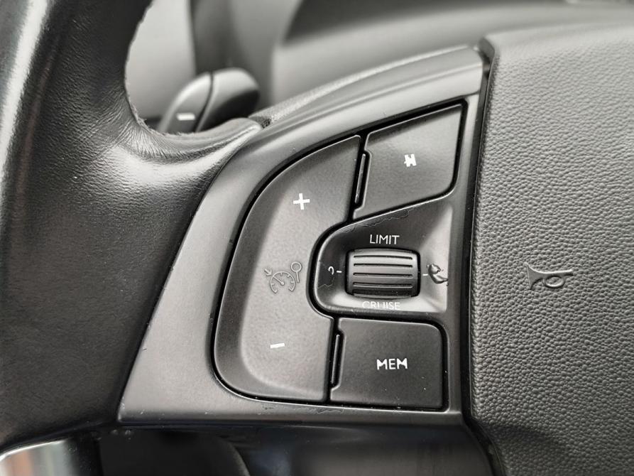 Citroen C4 Picasso II Рестайлинг Москва  - изображение 17