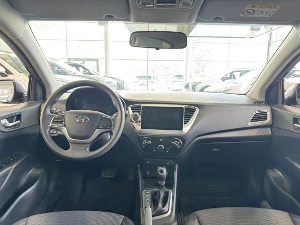 Hyundai Solaris II Рестайлинг с пробегом 2021 года, цена 1 679 900 рублей, 70000 км, седан, Автокод Объявления