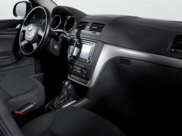 Skoda Yeti I с пробегом 2013 года, цена 1 450 000 рублей, 64126 км, внедорожник, Автокод Объявления