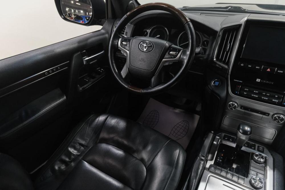 Toyota Land Cruiser 200 Series Рестайлинг 2 Новокузнецк  - изображение 17