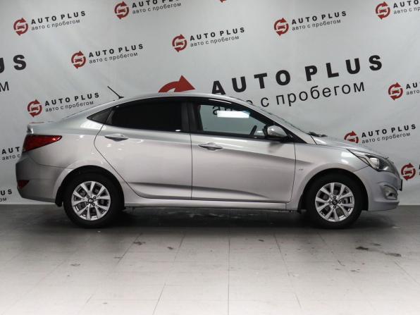Hyundai Solaris I Рестайлинг с пробегом 2015 года, цена 1 109 000 рублей, 119222 км, седан, Автокод Объявления
