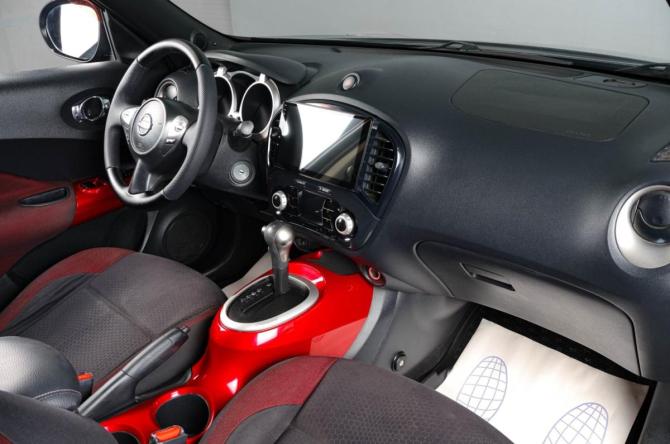 Nissan Juke I с пробегом 2013 года, цена 1 059 000 рублей, 168000 км, внедорожник, Автокод Объявления