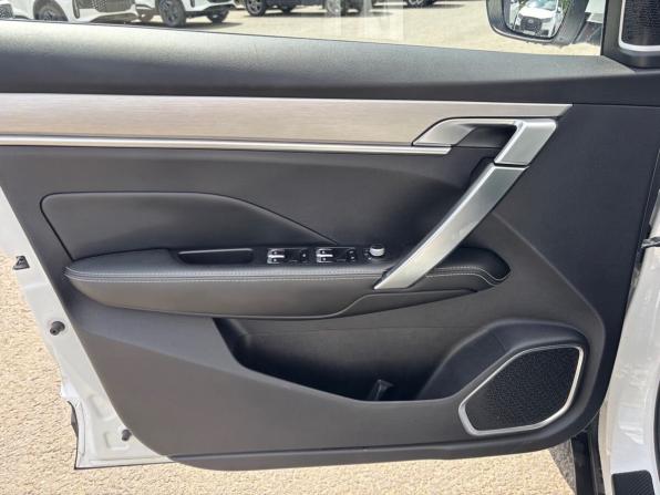 Geely Coolray I с пробегом 2023 года, цена 1 598 000 рублей, 67900 км, внедорожник, Автокод Объявления