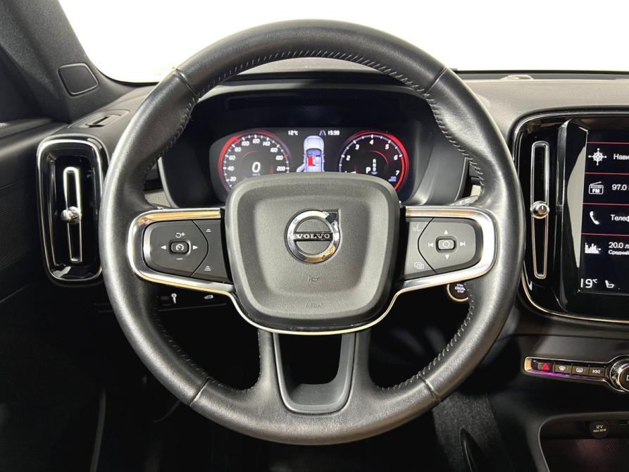 Volvo XC40 I Пермь  - изображение 13