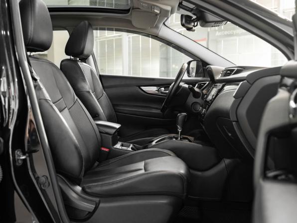 Nissan Qashqai II с пробегом 2018 года, цена 1 549 000 рублей, 108340 км, внедорожник, Автокод Объявления
