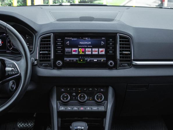 Skoda Karoq I с пробегом 2020 года, цена 2 550 000 рублей, 82100 км, внедорожник, Автокод Объявления