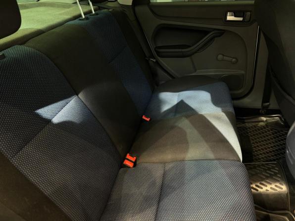 Ford Focus II с пробегом 2006 года, цена 470 000 рублей, 293912 км, седан, Автокод Объявления