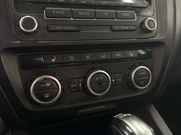 Volkswagen Jetta VI с пробегом 2013 года, цена 739 000 рублей, 175223 км, седан, Автокод Объявления