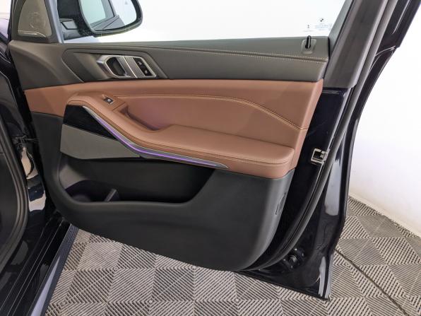 BMW X5 IV (G05/G18) Рестайлинг с пробегом 2024 года, цена 12 300 000 рублей, 35211 км, внедорожник, Автокод Объявления