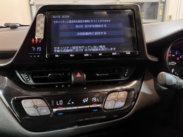 Toyota C-HR I с пробегом 2018 года, цена 2 213 000 рублей, 103028 км, внедорожник, Автокод Объявления